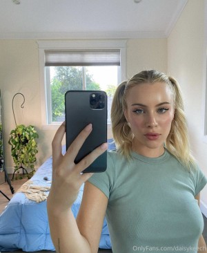 Daisy Keech Nude Leaks OnlyFans Photos #58