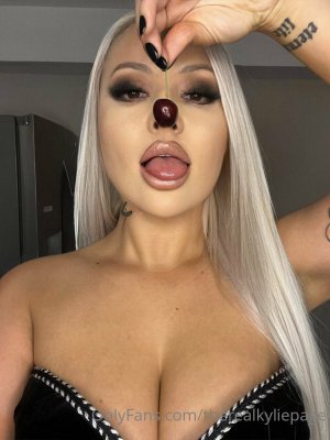 Kylie Page OnlyFans Photos #5