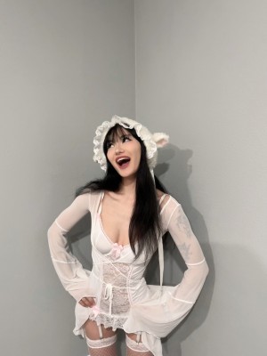 Harmsyuki harmonyeva Nude Leaks OnlyFans Photos #3
