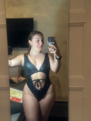 The Katies katieux Nude Leaks OnlyFans Photos #6