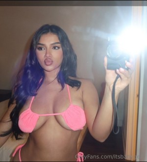 Alishbasheikh Nude Leaks OnlyFans Photos #21