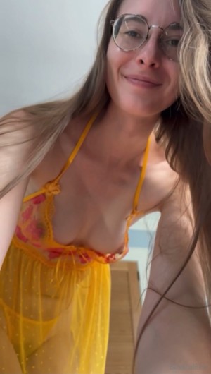 blissfulellie Nude Leaks OnlyFans Photos #2