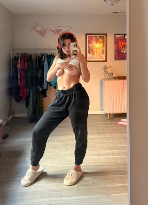 lov3ly laur3n Nude Leaks OnlyFans Photos #14